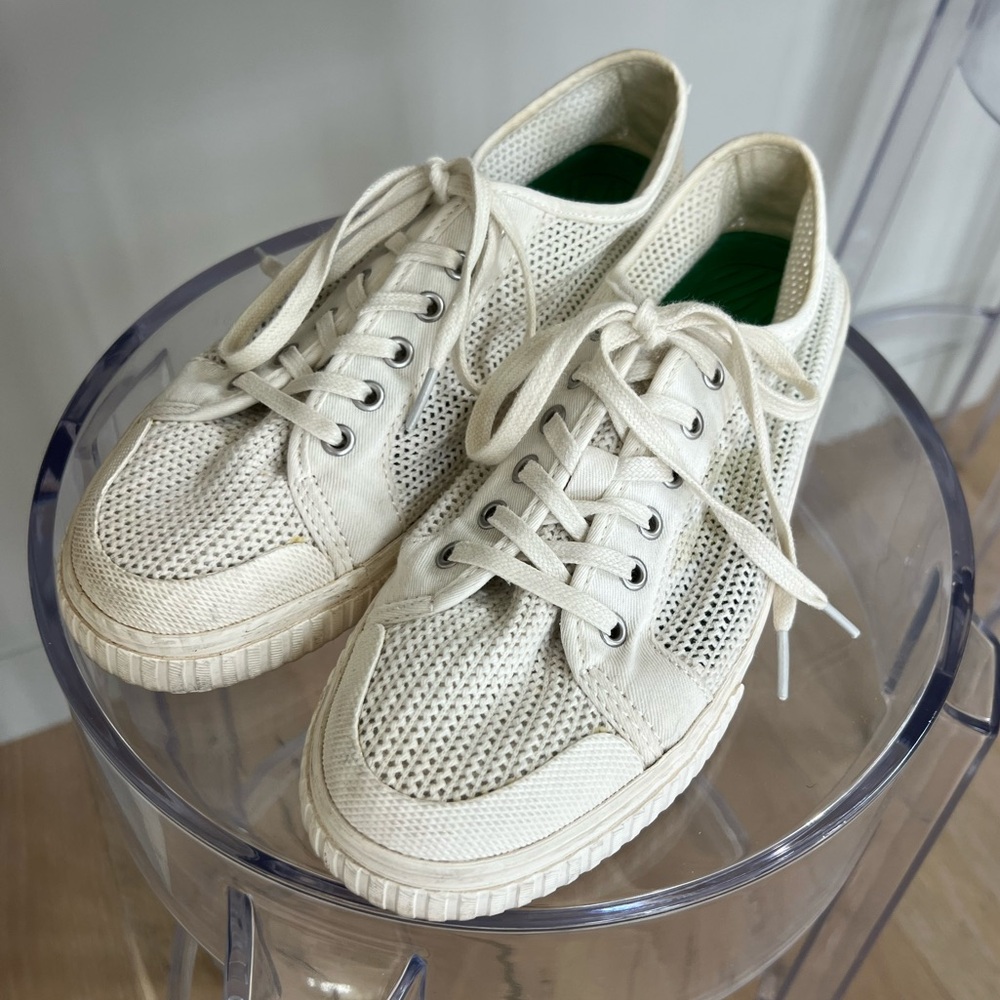 Tretorn Mesh Tournament Sneakers size 9